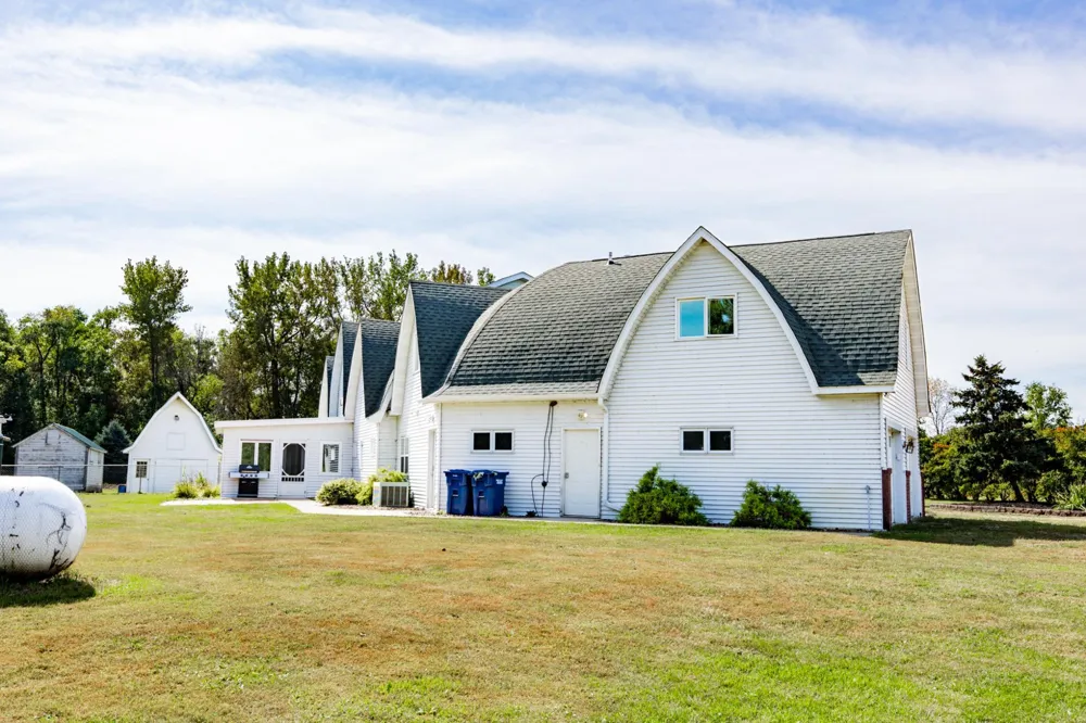 7770 Highway 18 Wyndmere, ND 58081