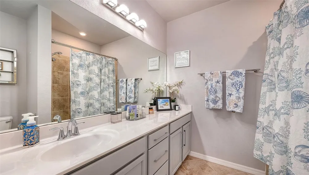 20310 LAGENTE CIRCLE Venice, FL 34293