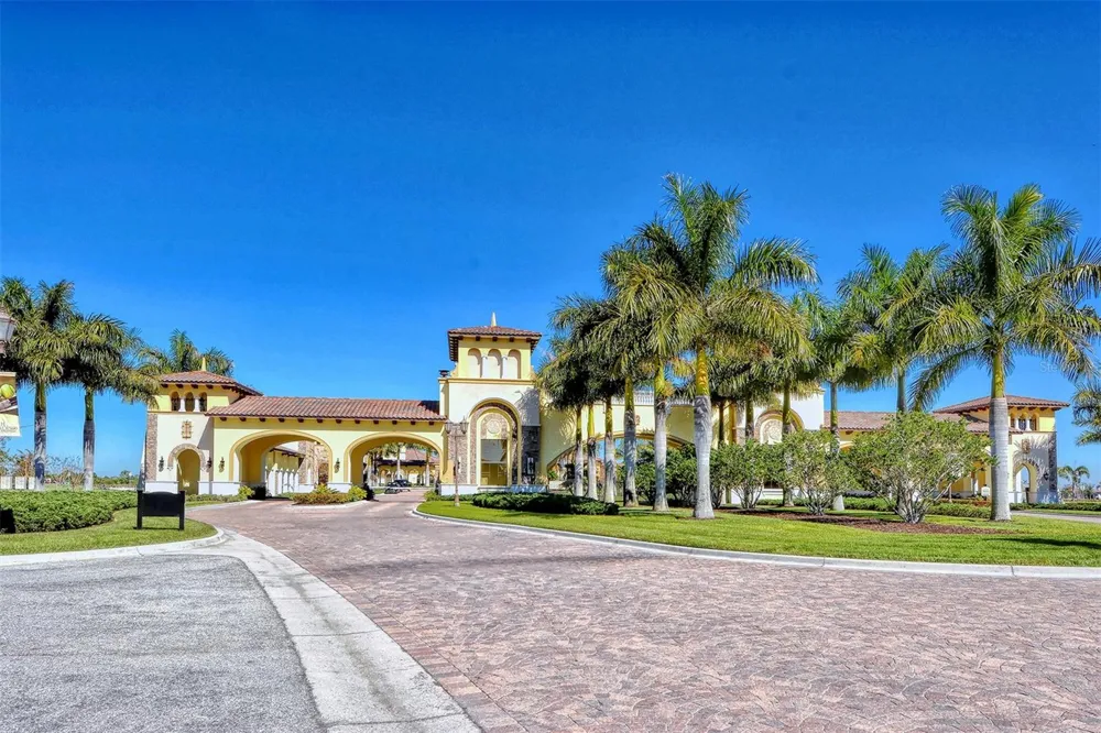 20310 LAGENTE CIRCLE Venice, FL 34293