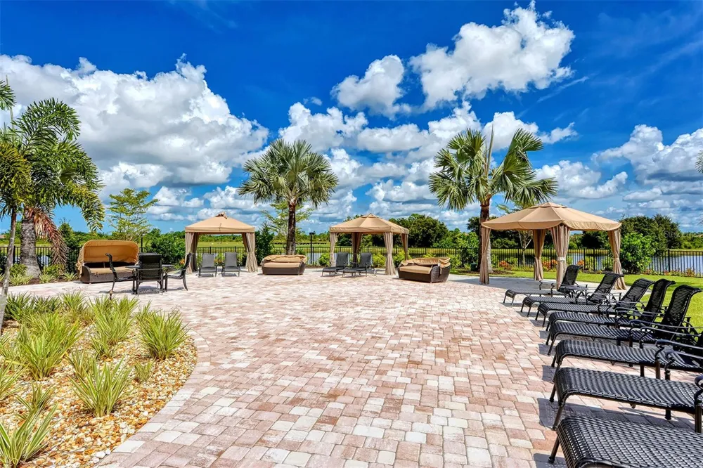 20310 LAGENTE CIRCLE Venice, FL 34293