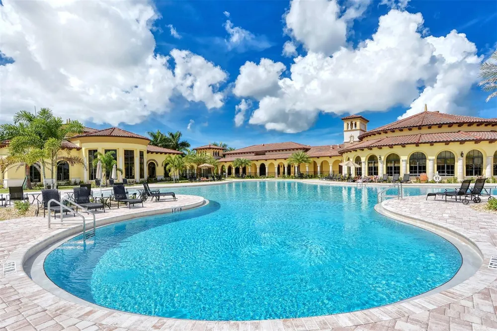 20310 LAGENTE CIRCLE Venice, FL 34293