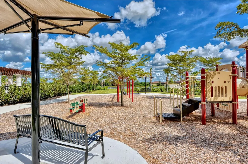 20310 LAGENTE CIRCLE Venice, FL 34293