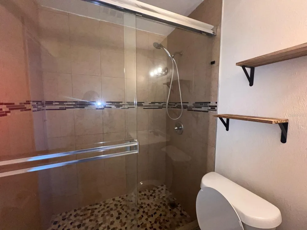 1665 W OAK RIDGE ROAD #C Orlando, FL 32809