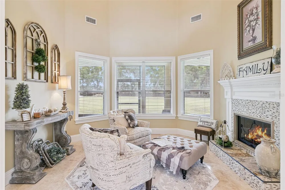 4524 STONE WALL LANE Plant City, FL 33567