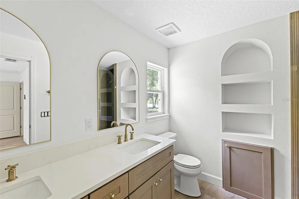 320 KENORA DRIVE Orange City, FL 32763