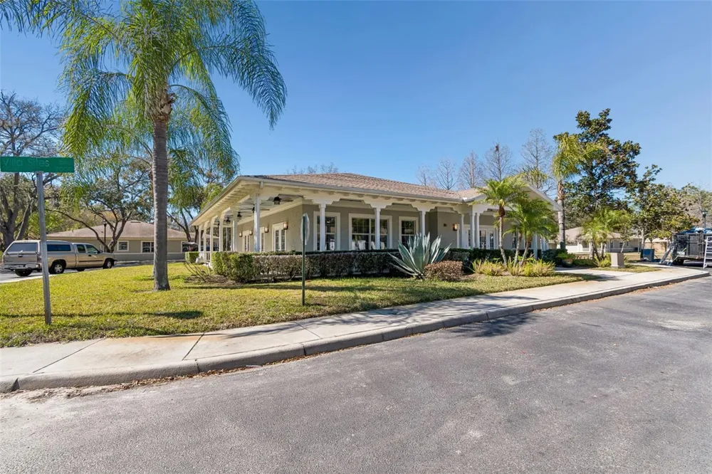 12715 TAYLOR NICOLAS DRIVE Tampa, FL 33612