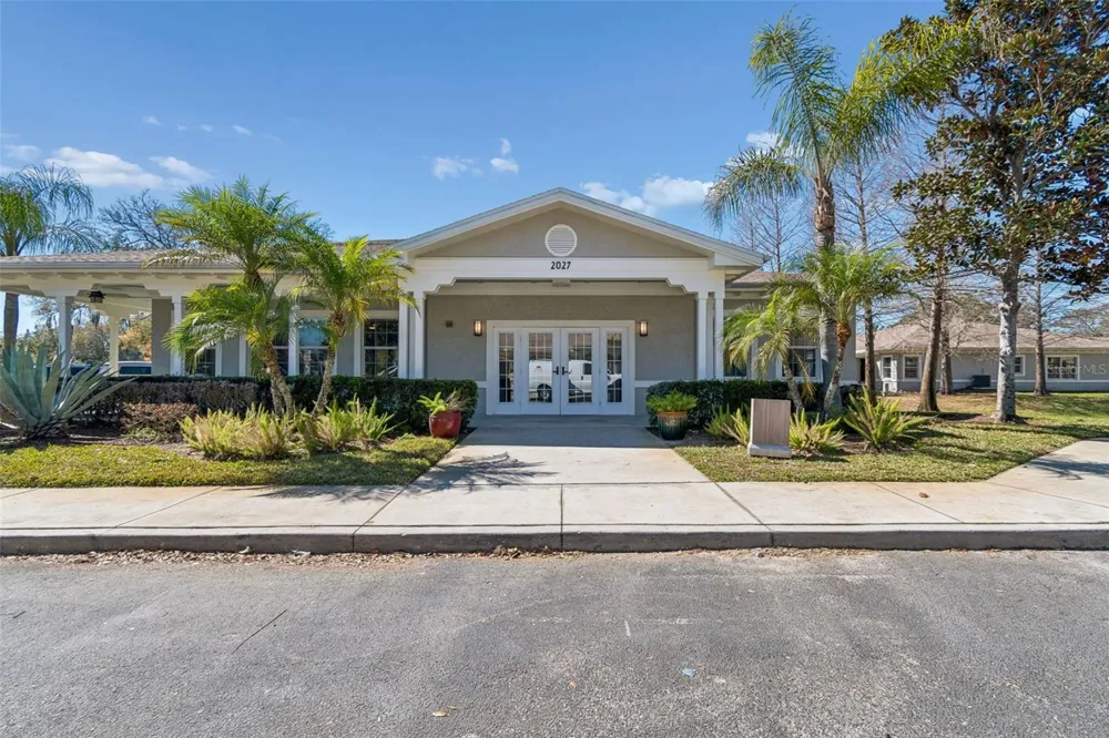12715 TAYLOR NICOLAS DRIVE Tampa, FL 33612