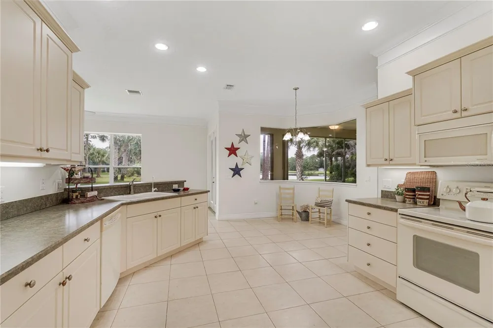 255 BRIGHTWATER DRIVE SE Palm Bay, FL 32909