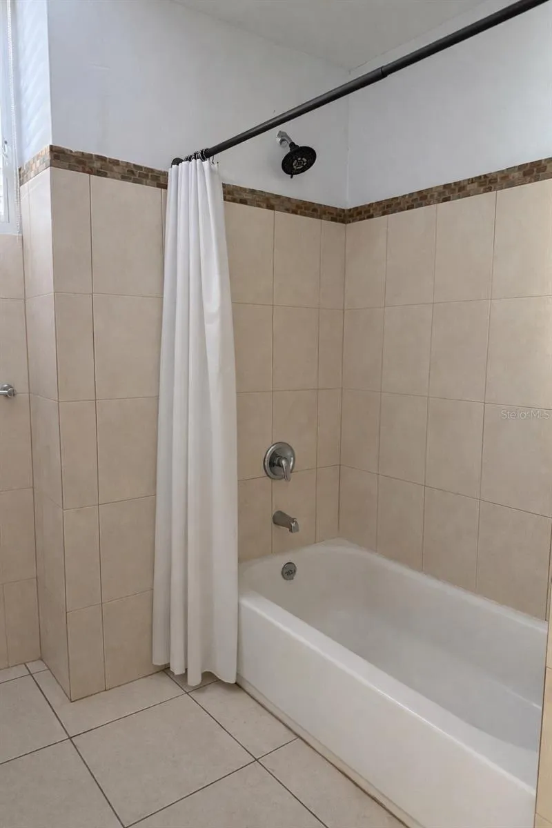 2623 CALLE PALMA DE SIERRA Ponce, PR 00728