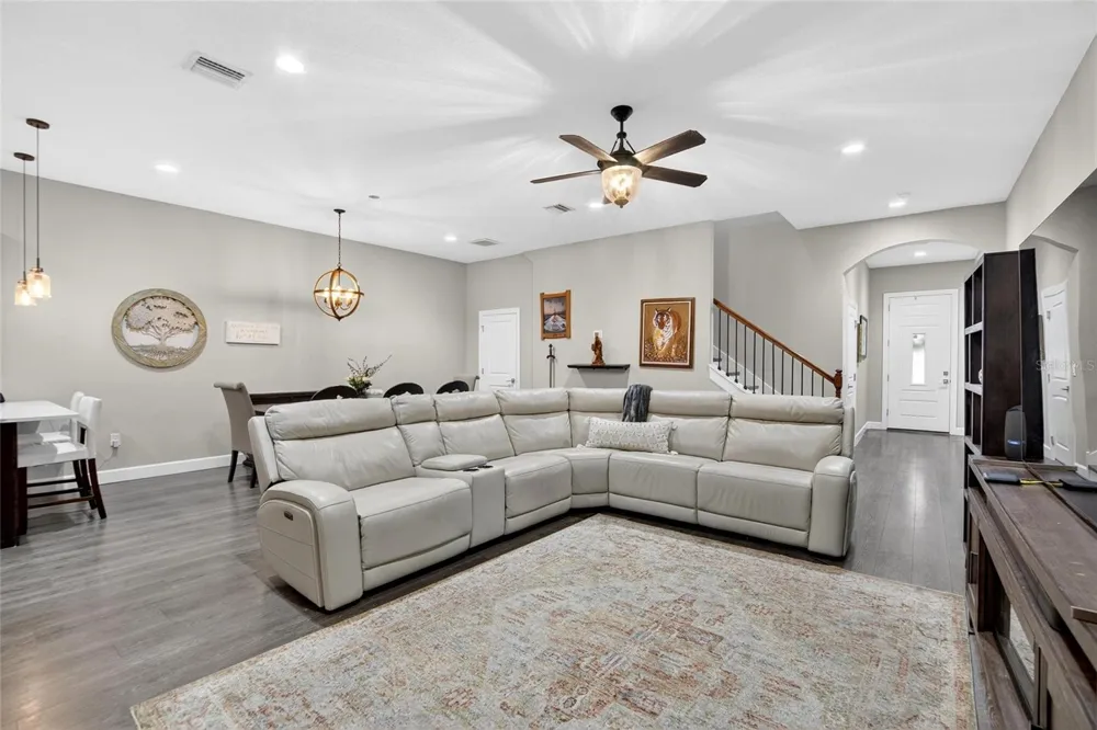 750 GRAND CYPRESS LANE Tarpon Springs, FL 34689