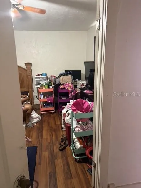 1715 W CARMEN STREET Tampa, FL 33606