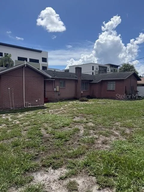 1715 W CARMEN STREET Tampa, FL 33606