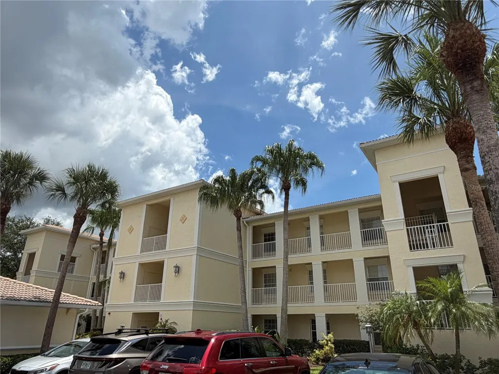 600 GARDENS EDGE DRIVE #633 Venice, FL 34285