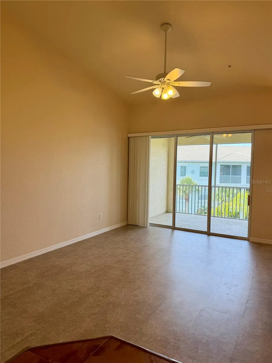 600 GARDENS EDGE DRIVE #633 Venice, FL 34285