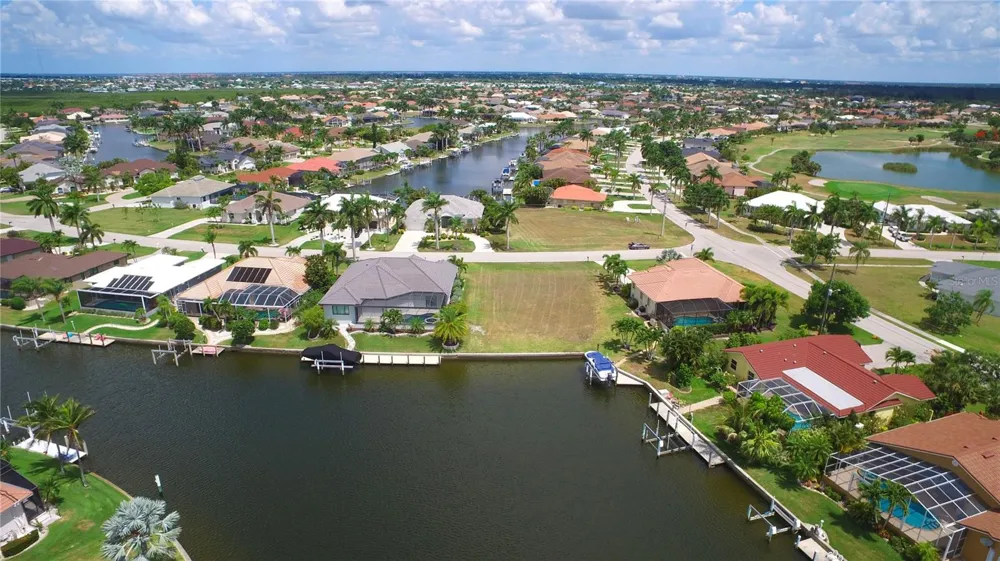 507 MADRID BOULEVARD Punta Gorda, FL 33950
