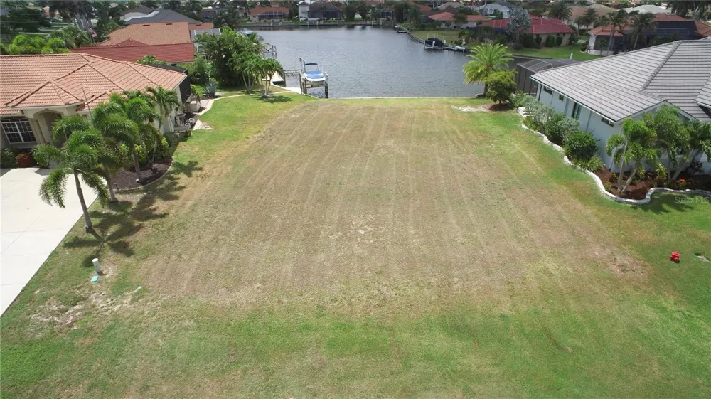 507 MADRID BOULEVARD Punta Gorda, FL 33950