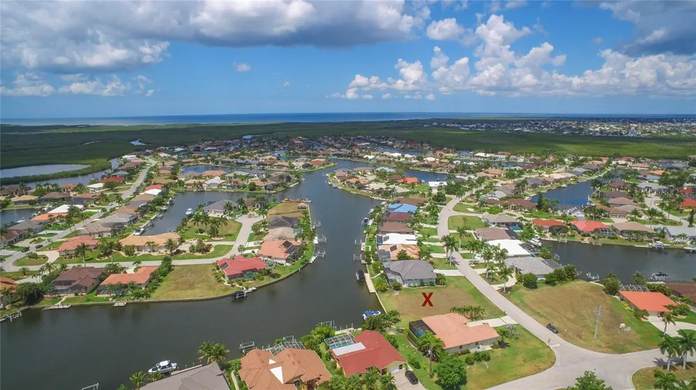507 MADRID BOULEVARD Punta Gorda, FL 33950