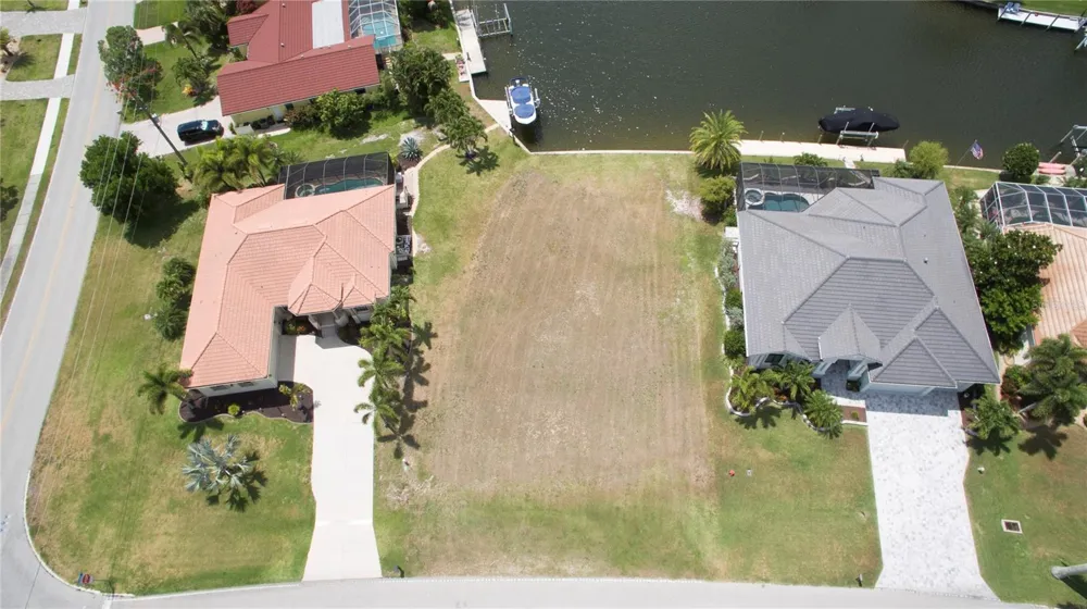 507 MADRID BOULEVARD Punta Gorda, FL 33950