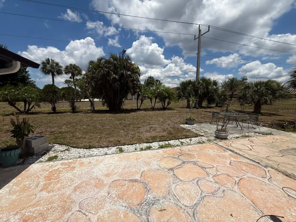 239 ANNAPOLIS LANE Rotonda West, FL 33947
