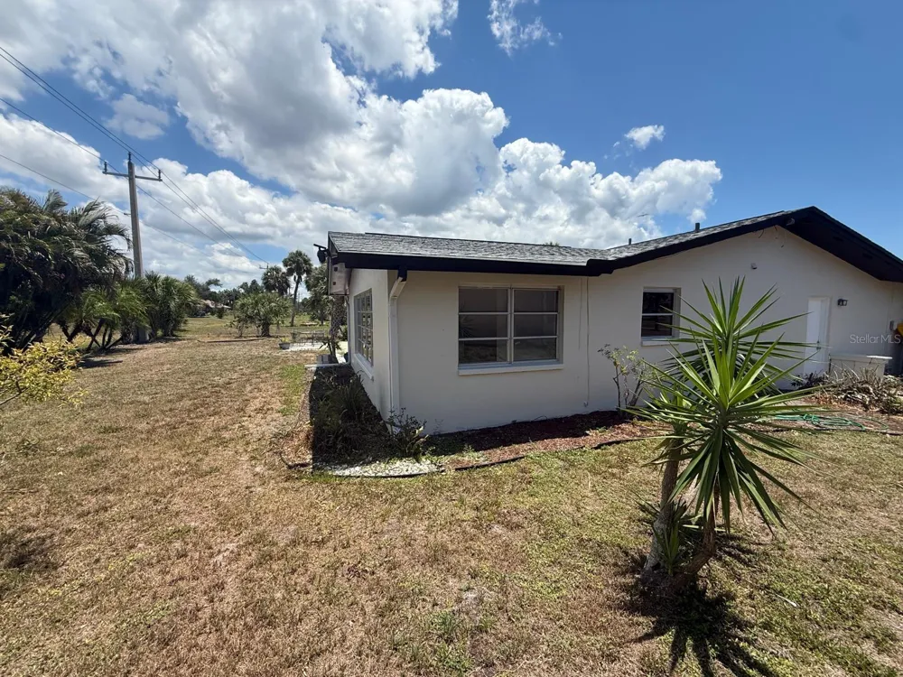 239 ANNAPOLIS LANE Rotonda West, FL 33947