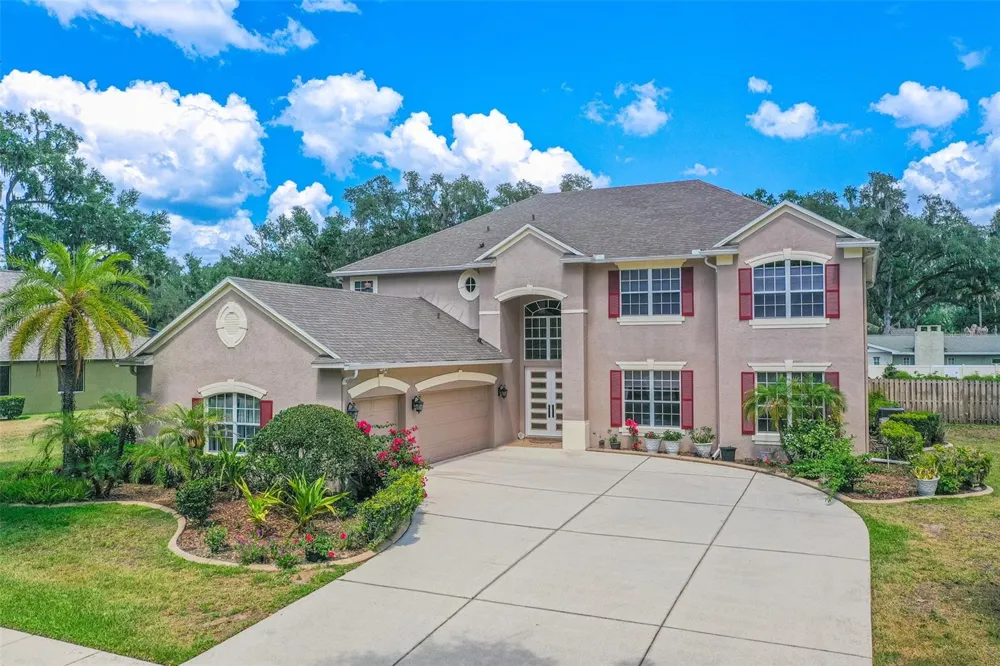 915 HICKORY FORK DRIVE Seffner, FL 33584