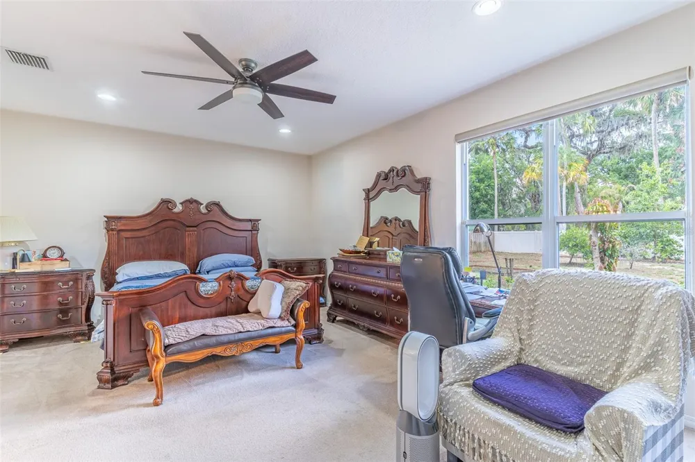 915 HICKORY FORK DRIVE Seffner, FL 33584