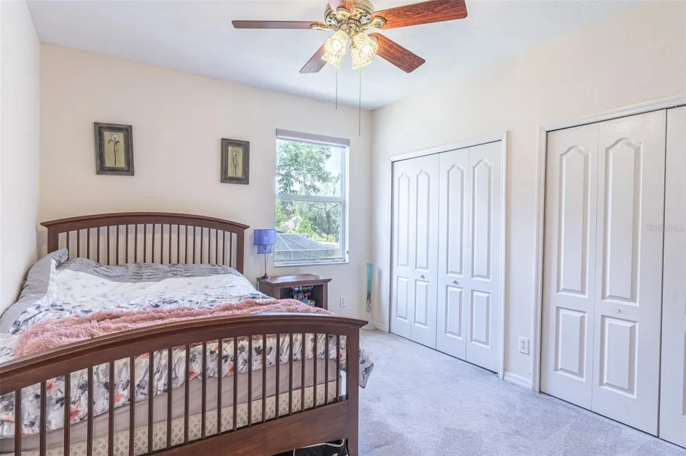 915 HICKORY FORK DRIVE Seffner, FL 33584