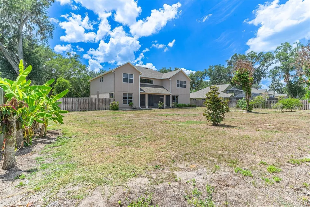 915 HICKORY FORK DRIVE Seffner, FL 33584