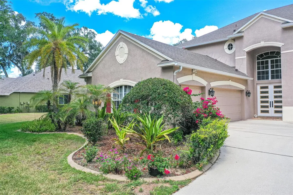 915 HICKORY FORK DRIVE Seffner, FL 33584