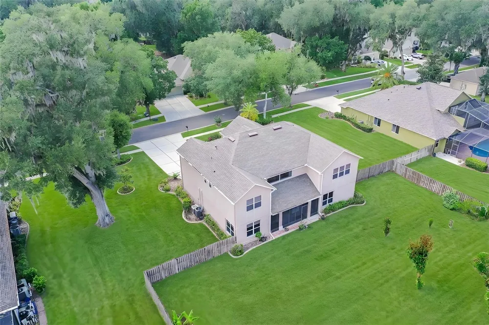 915 HICKORY FORK DRIVE Seffner, FL 33584