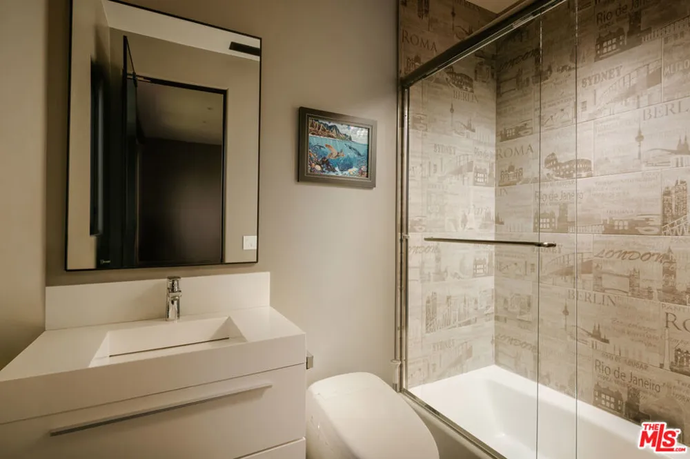 25571 Prado De Azul Calabasas, CA 91302