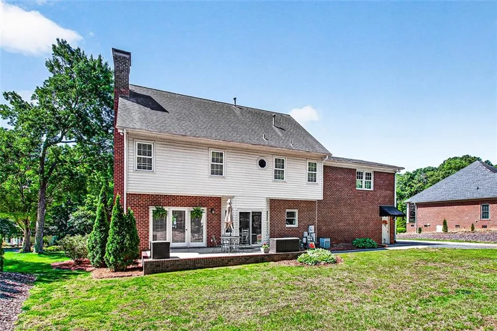 745 Newbern Avenue Asheboro, NC 27205