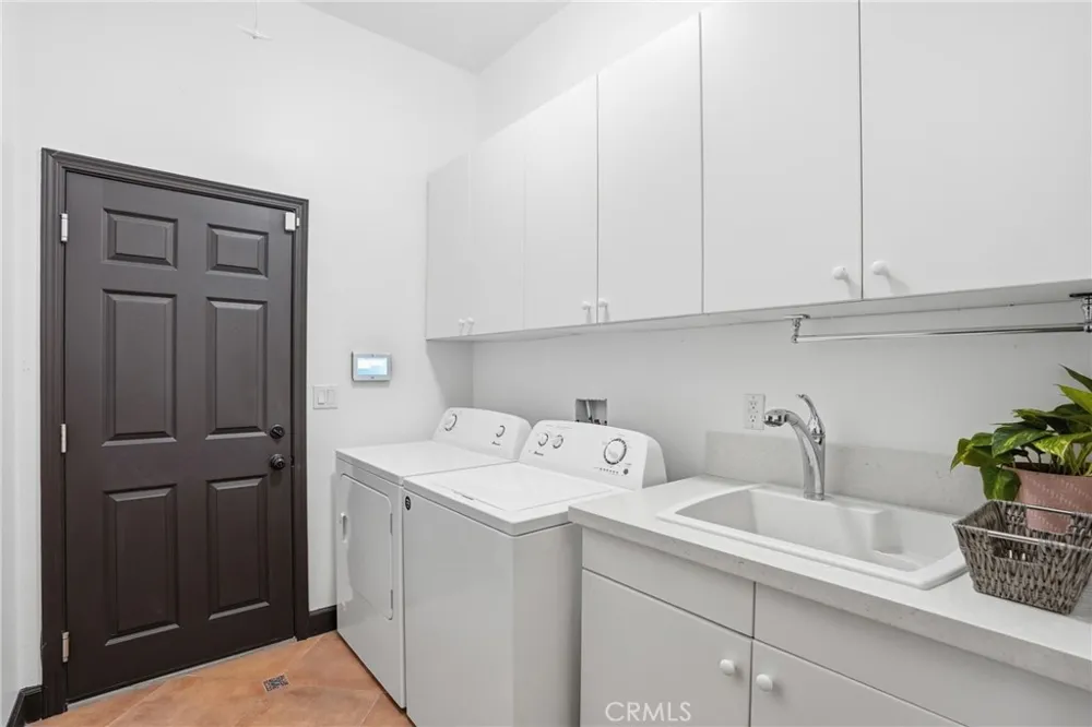1390 Coloma Nipomo, CA 93444