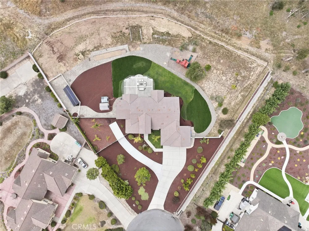 1390 Coloma Nipomo, CA 93444