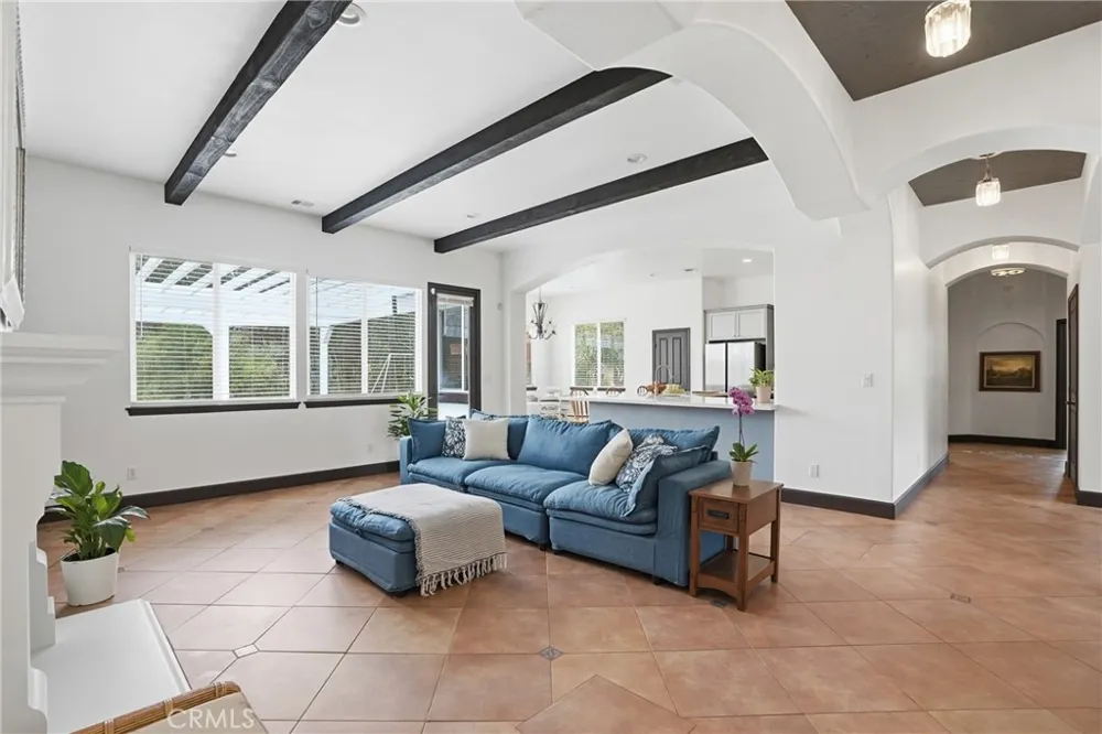 1390 Coloma Nipomo, CA 93444