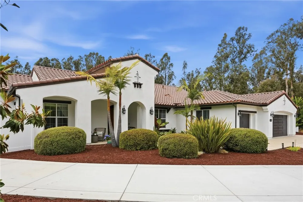1390 Coloma Nipomo, CA 93444