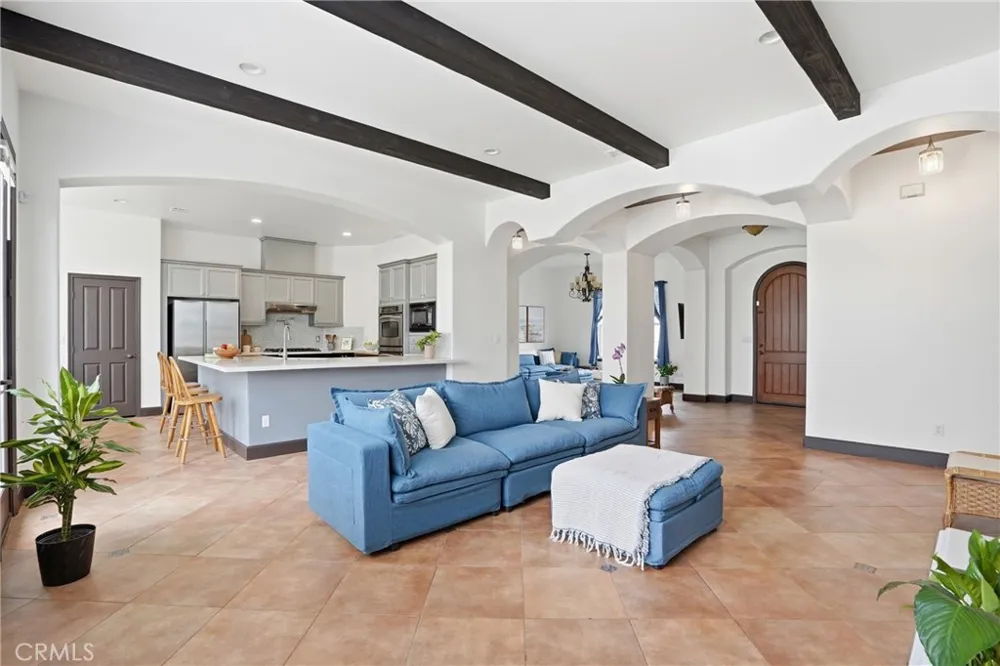 1390 Coloma Nipomo, CA 93444