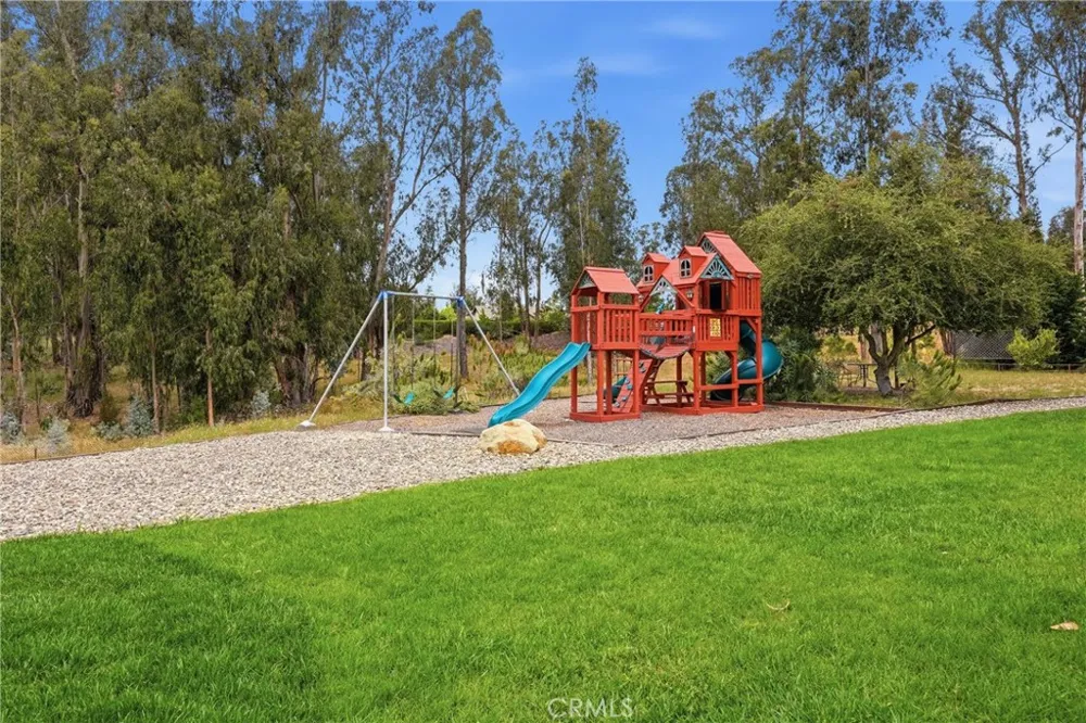 1390 Coloma Nipomo, CA 93444
