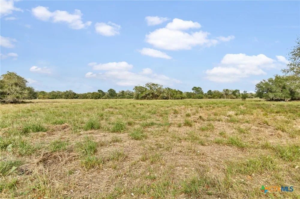 6 FM 530 Edna, TX 77957