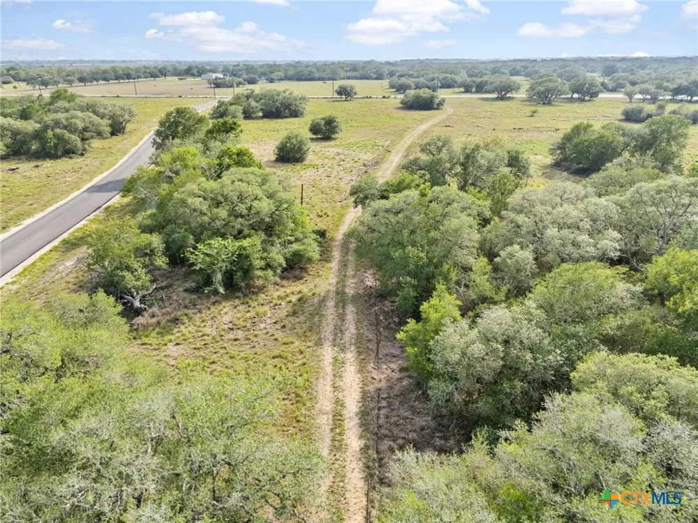 6 FM 530 Edna, TX 77957