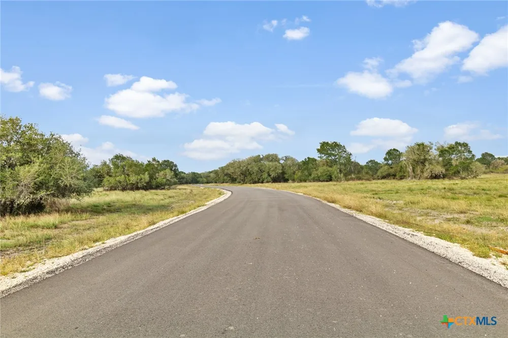 6 FM 530 Edna, TX 77957