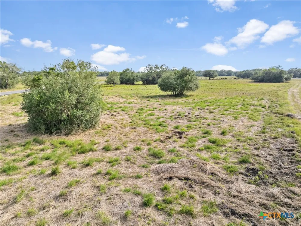 6 FM 530 Edna, TX 77957