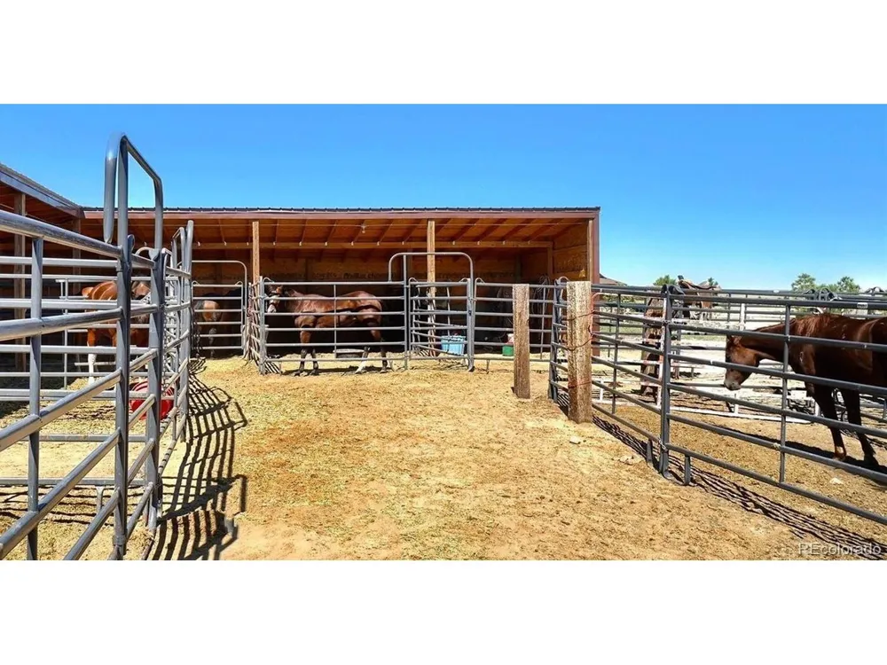 20744 Silverado Hill View Colorado City, CO 80928