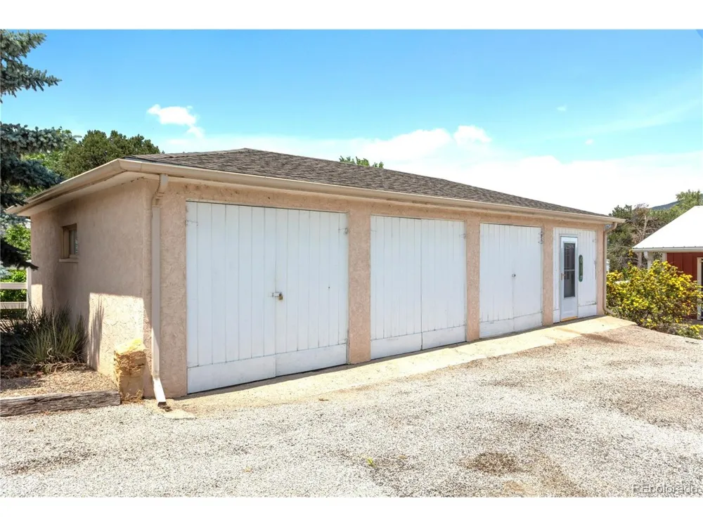 9825 US Highway 50 Howard, CO 81233
