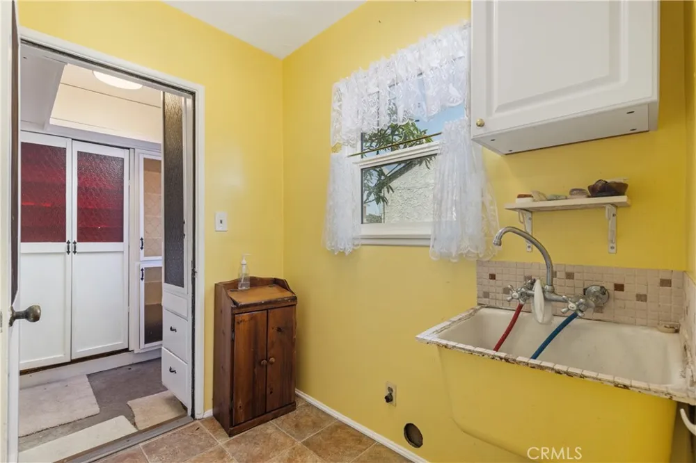 10515 Branscomb Street Norwalk, CA 90650