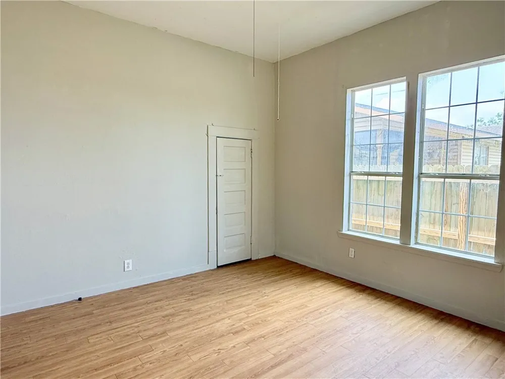 4129 Barrera Drive Corpus Christi, TX 78416