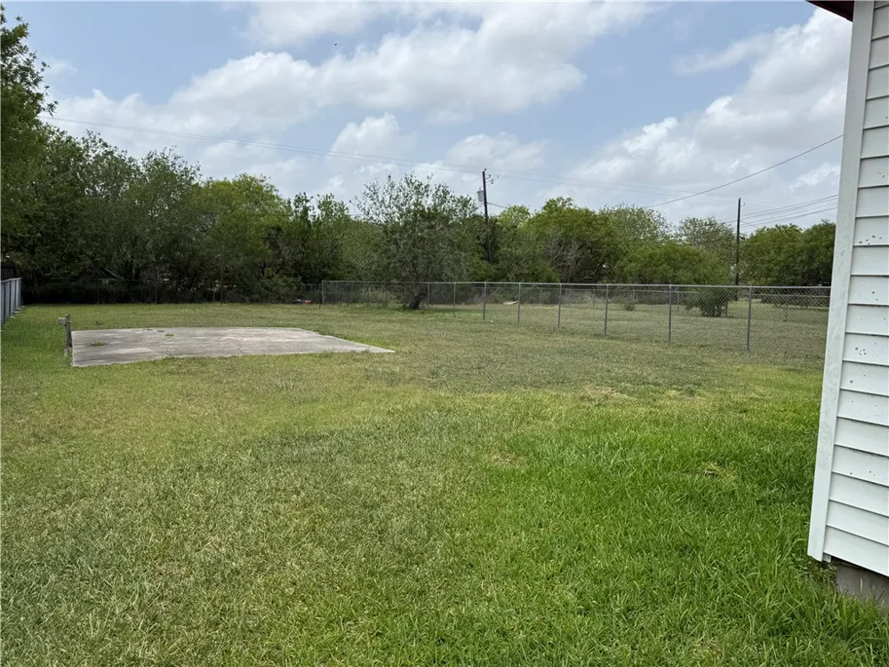 4129 Barrera Drive Corpus Christi, TX 78416