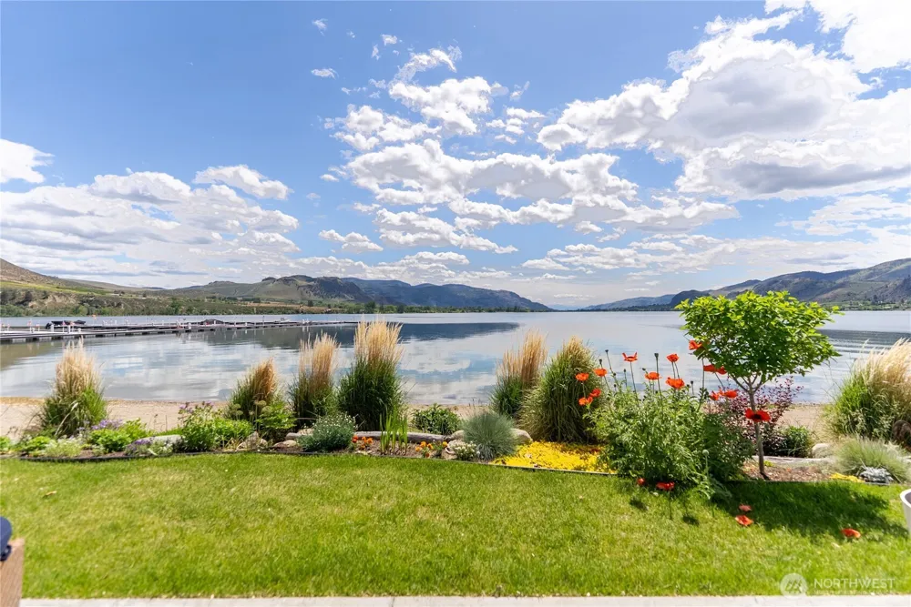 228 Veranda Drive Oroville, WA 98844