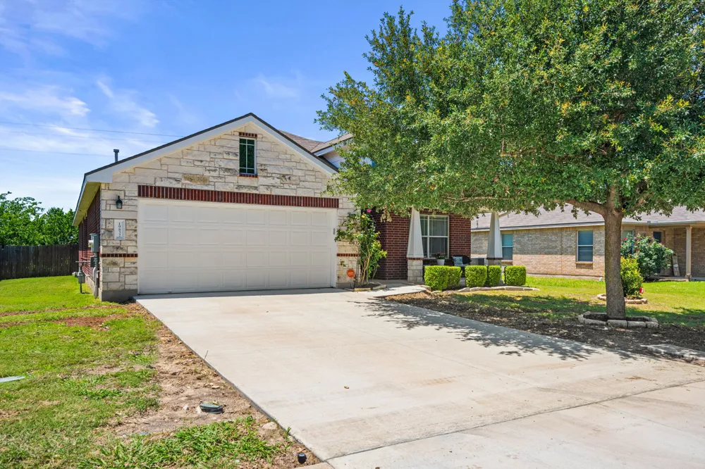 19832 Harrier Flight Trail Pflugerville, TX 78660