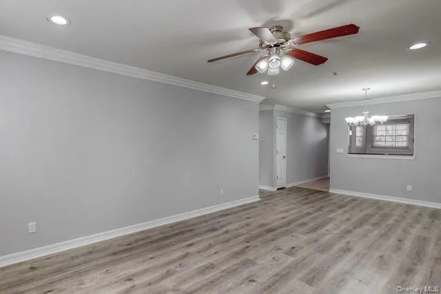 248 Lake Pointe Drive #255 Middle Island, NY 11953